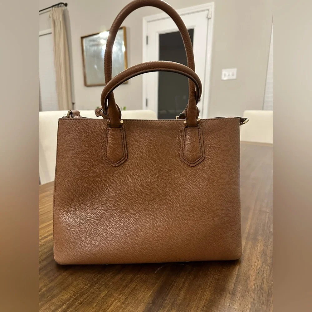 Michael Kors: Mercer Large Bag - Picture 2 of 4